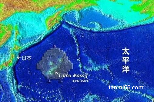 海底最大的火山是哪个，大塔穆火山(占地12万平方英里山高4400米)