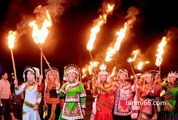 火把节是哪个民族的节日几月几号，白族彝族等多民族在6月24日举行