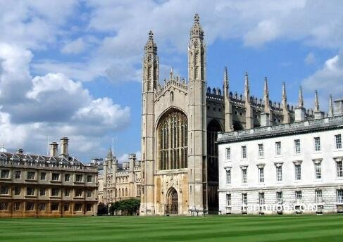 英国大学排名2022最新排名，牛津超过剑桥(前十大学排名)