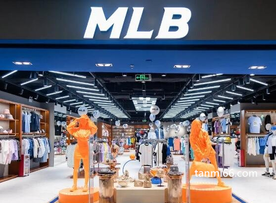 MLB是什么牌子，街头棒球帽品牌(成为年轻人追捧的潮流)